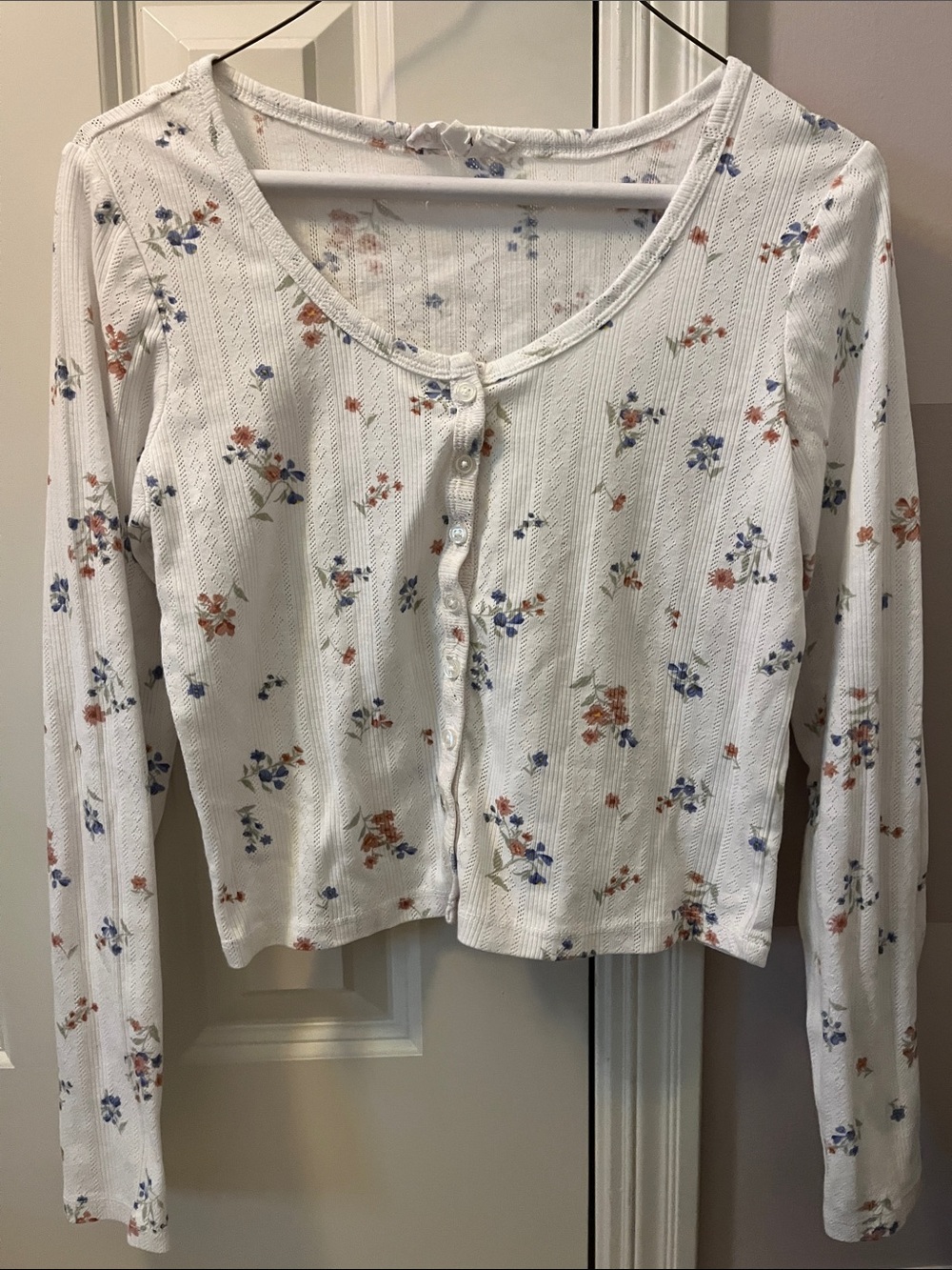 Pink Rose White Floral Button-Front Ribbed Long Sleeve Top